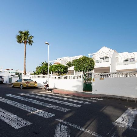 Lava Teneguia, 5 Guests In 2 Bedrooms Puerto del Carmen  Kültér fotó
