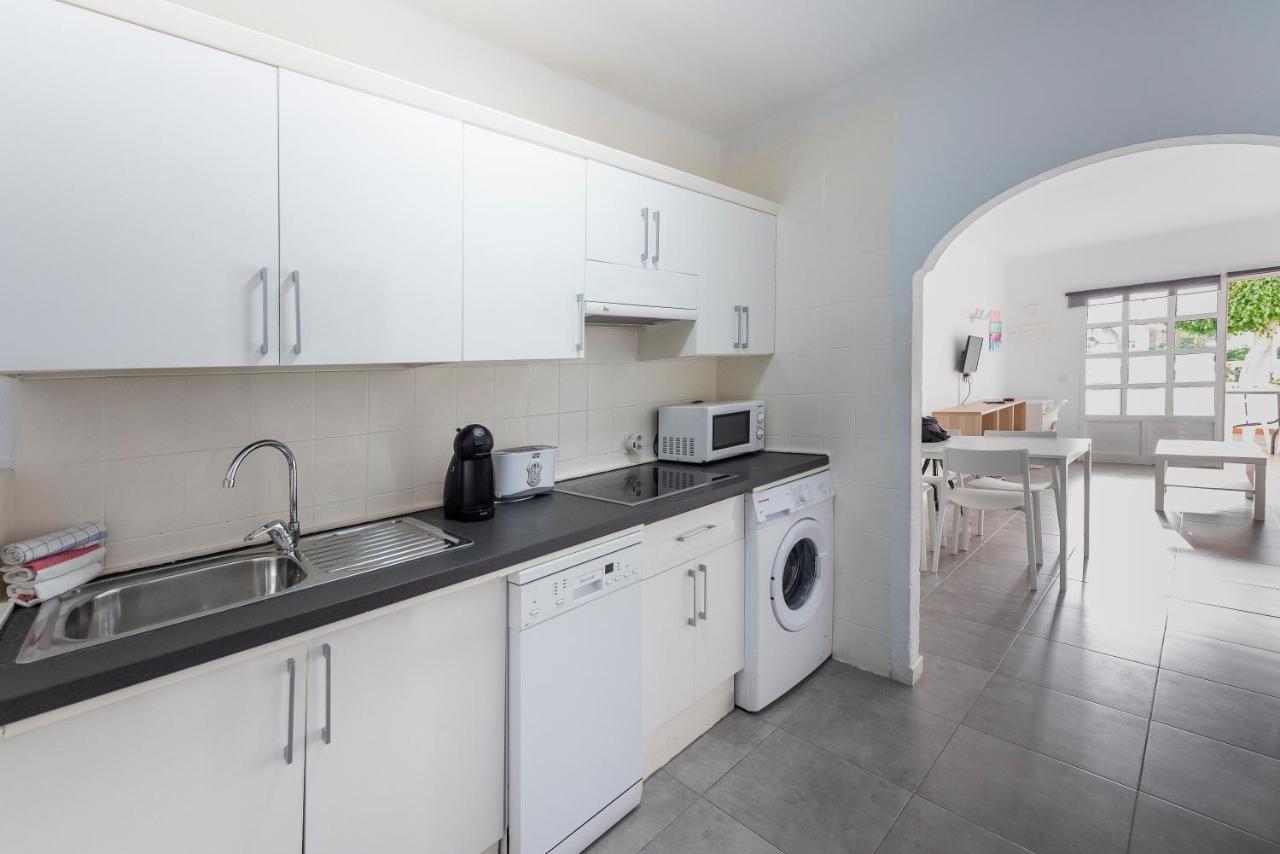 Lava Teneguia, 5 Guests In 2 Bedrooms Puerto del Carmen  Kültér fotó